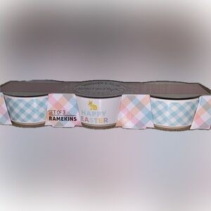 NWT Vintage Set of Three Easter Ramekins Set